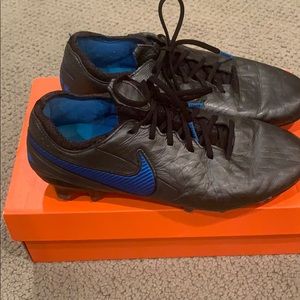 Nike tiempos acc cleats